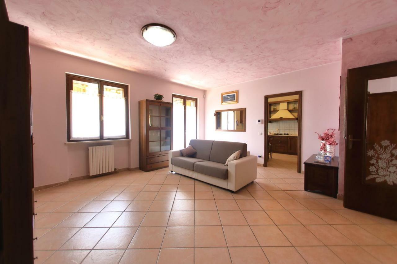 Residenza Franca Villa Valeggio sul Mincio Eksteriør bilde